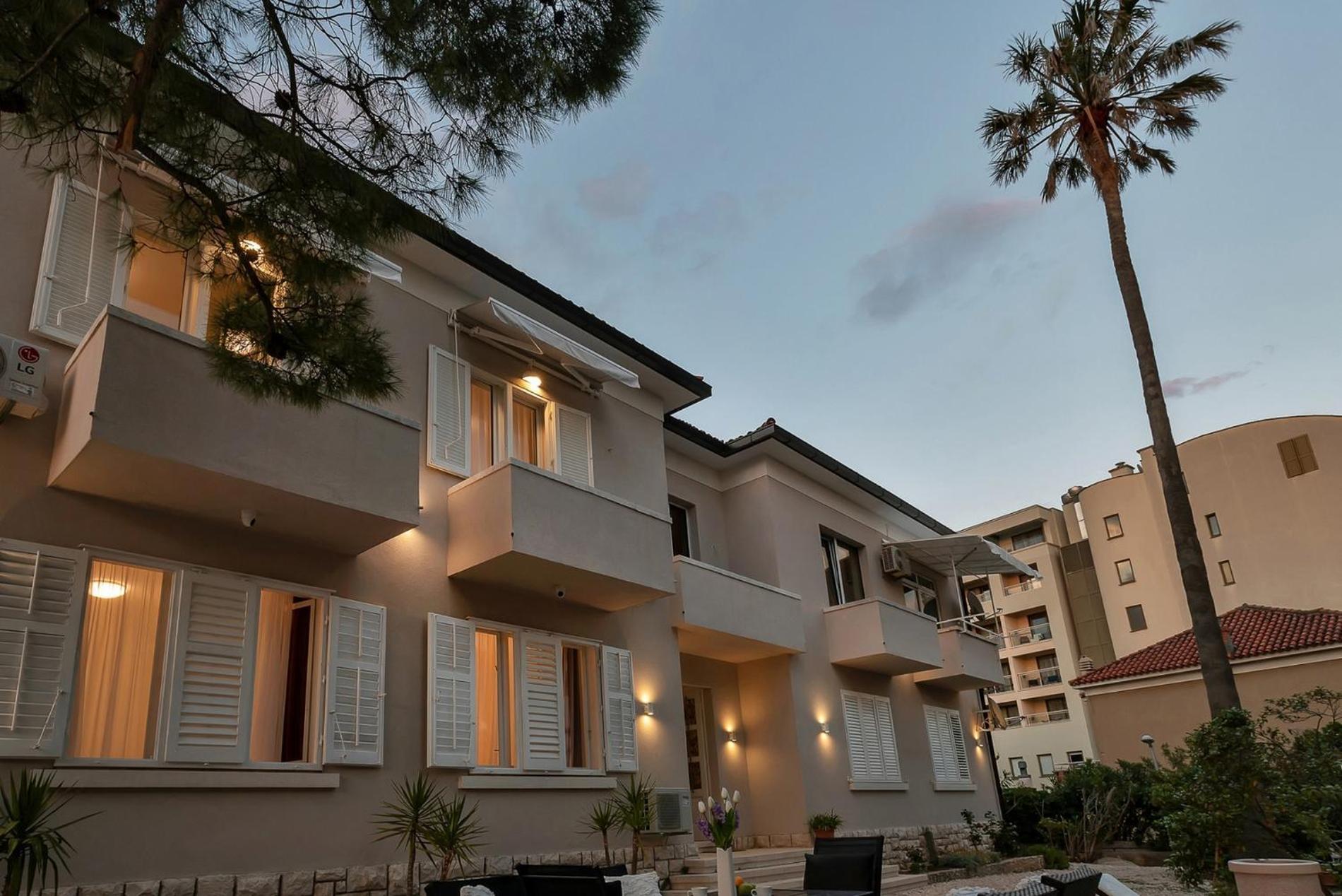 Beachfront Deluxe B&B Makarska Exterior foto